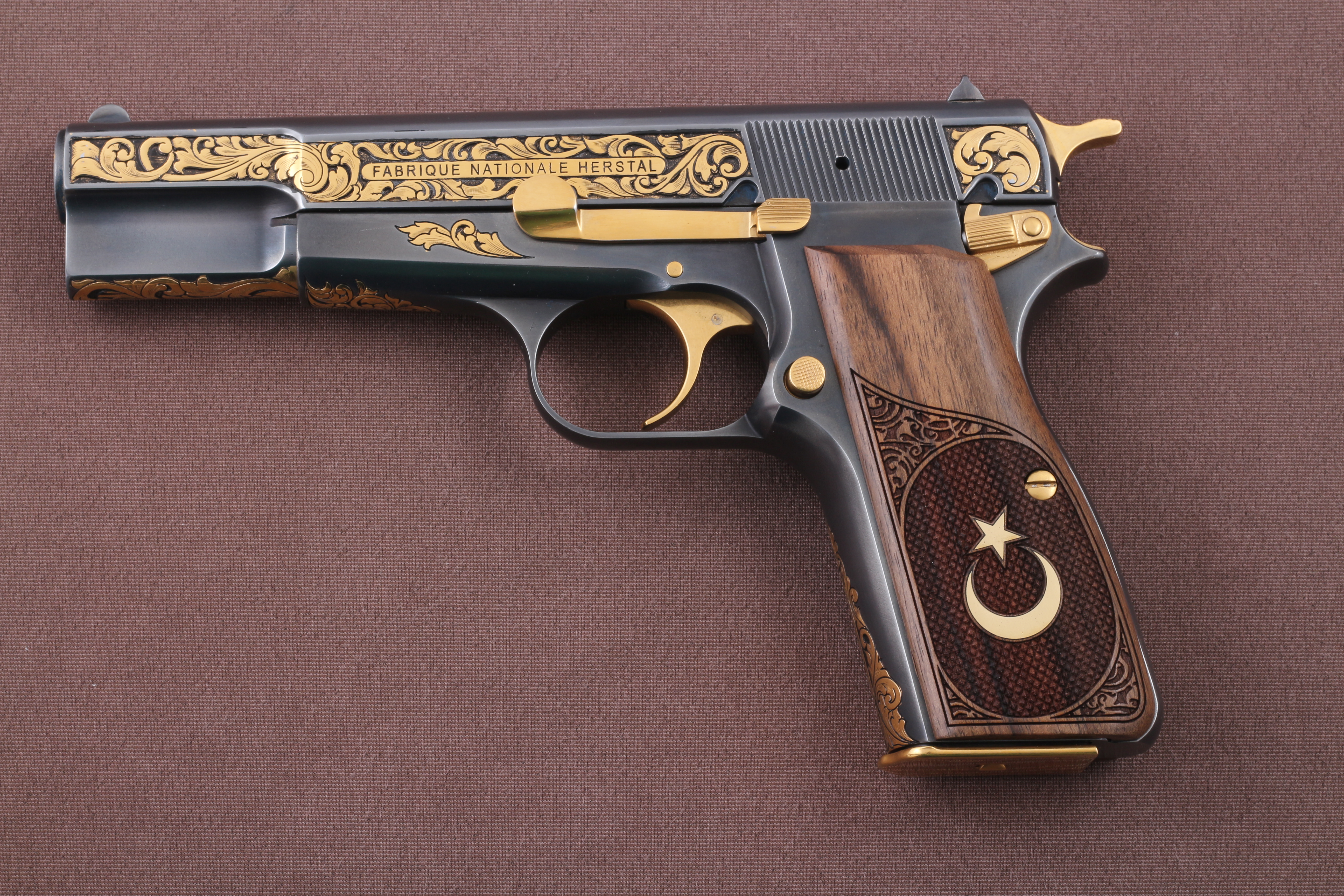 Browning MK3 Ceviz Ağacı Pirinç Logo 