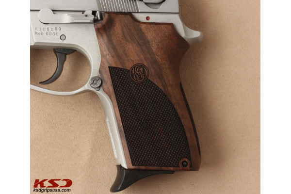 Smith Wesson 3913 TSW Ceviz Ağacı Lazer Logo 