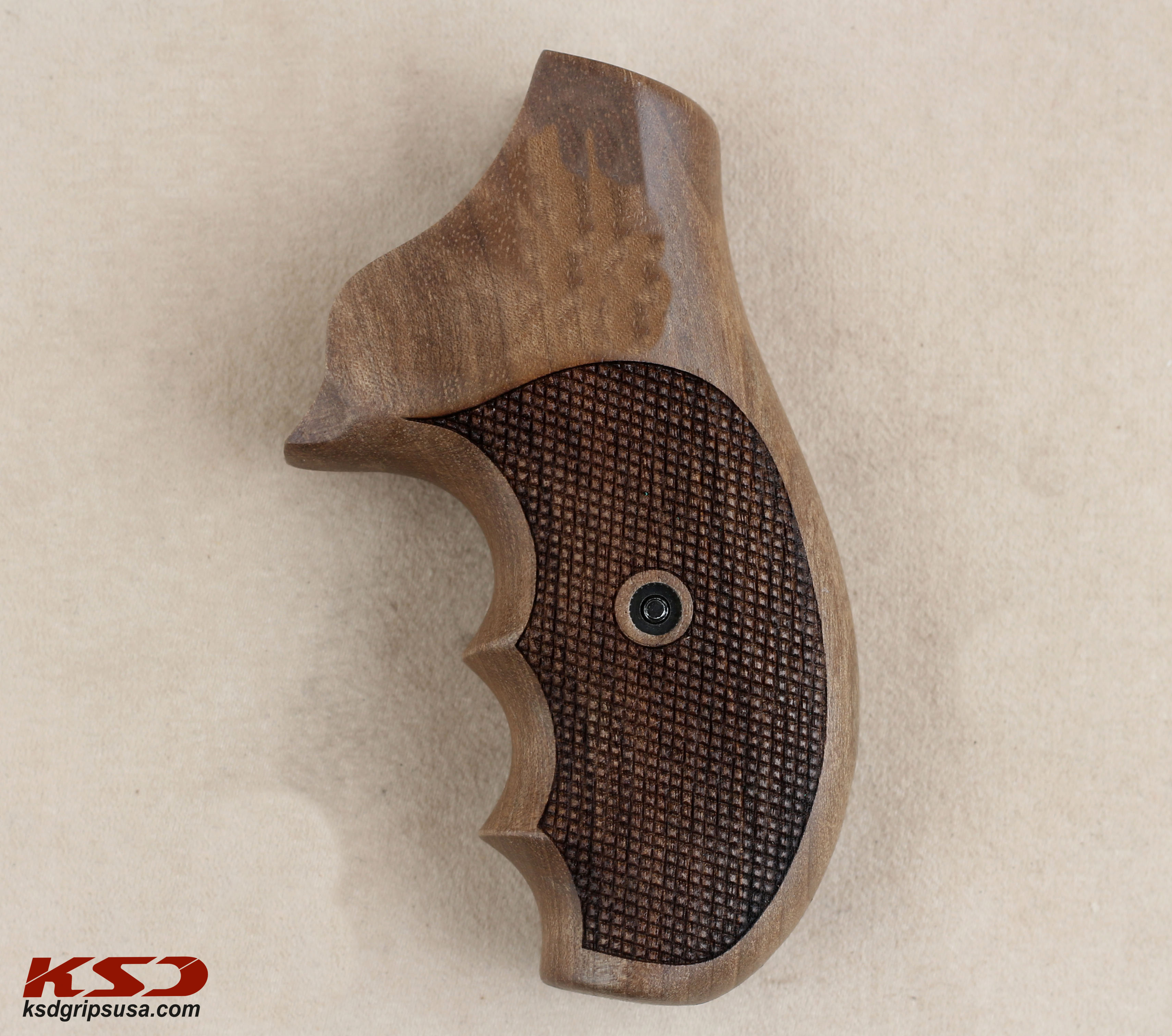 Ruger SP101 Ceviz Ağacı Logo Yok 